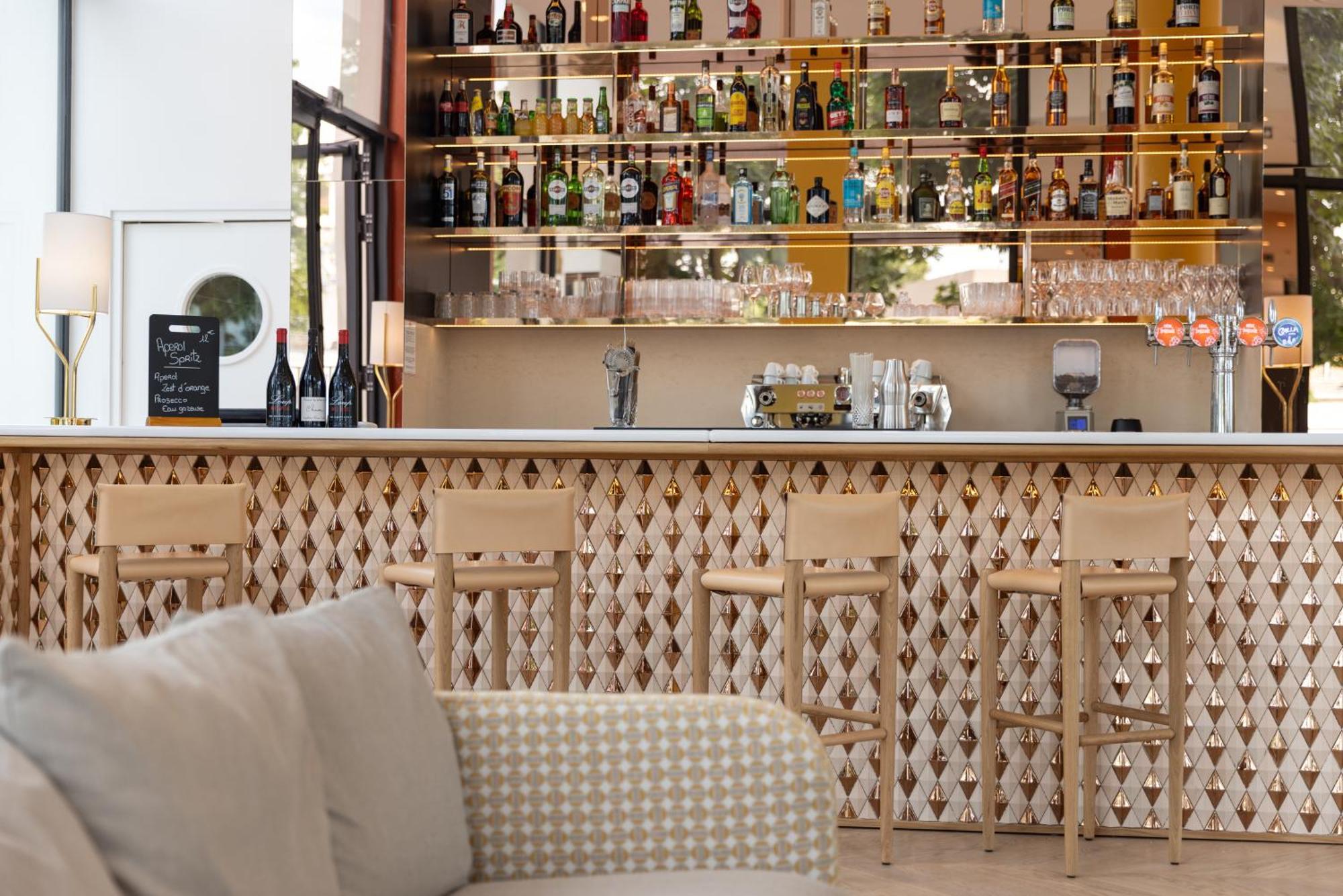Hotel Kyriad Prestige Paris Asnieres מראה חיצוני תמונה