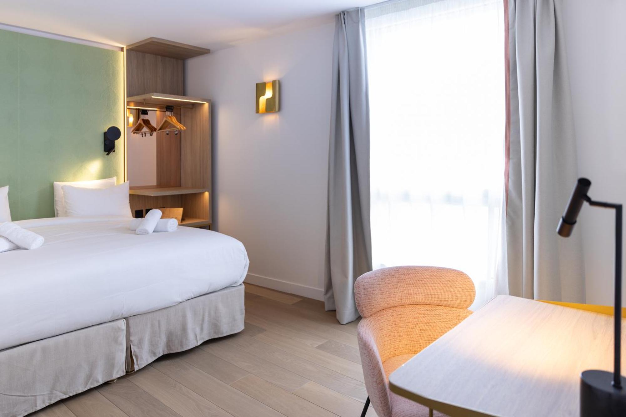 Hotel Kyriad Prestige Paris Asnieres מראה חיצוני תמונה
