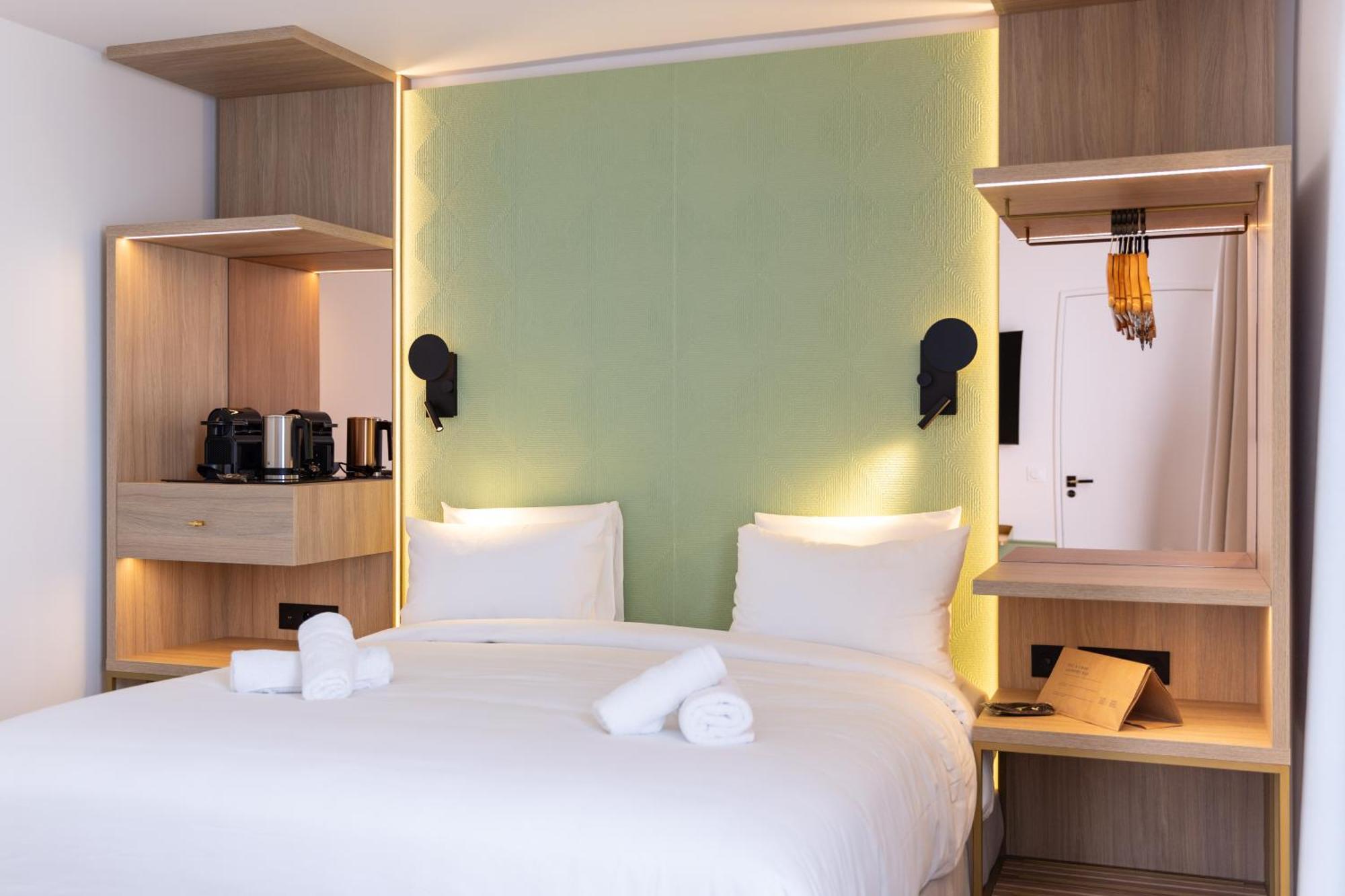 Hotel Kyriad Prestige Paris Asnieres מראה חיצוני תמונה