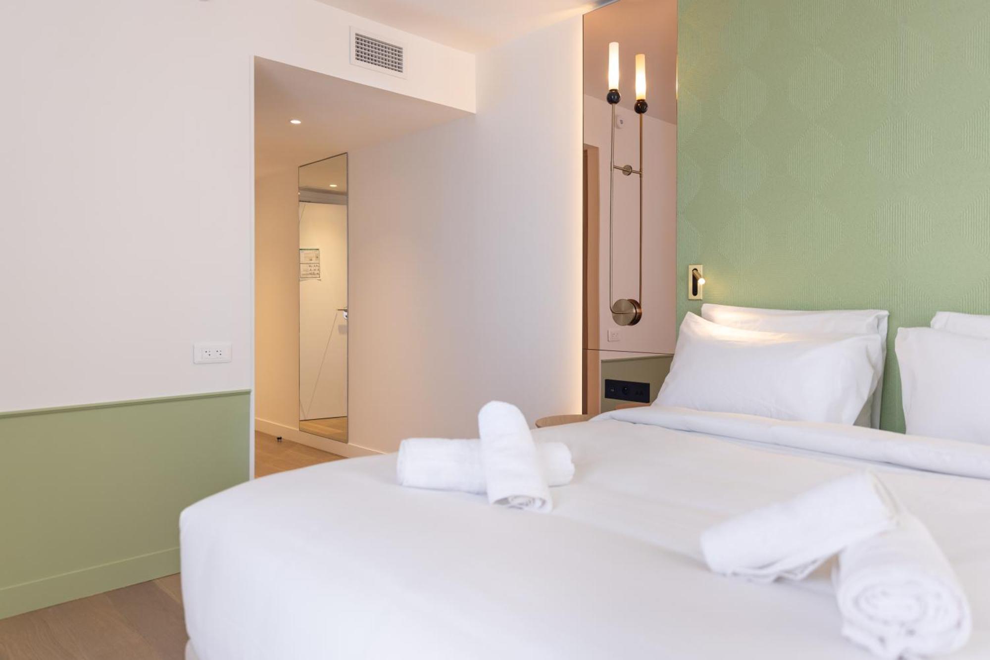 Hotel Kyriad Prestige Paris Asnieres מראה חיצוני תמונה
